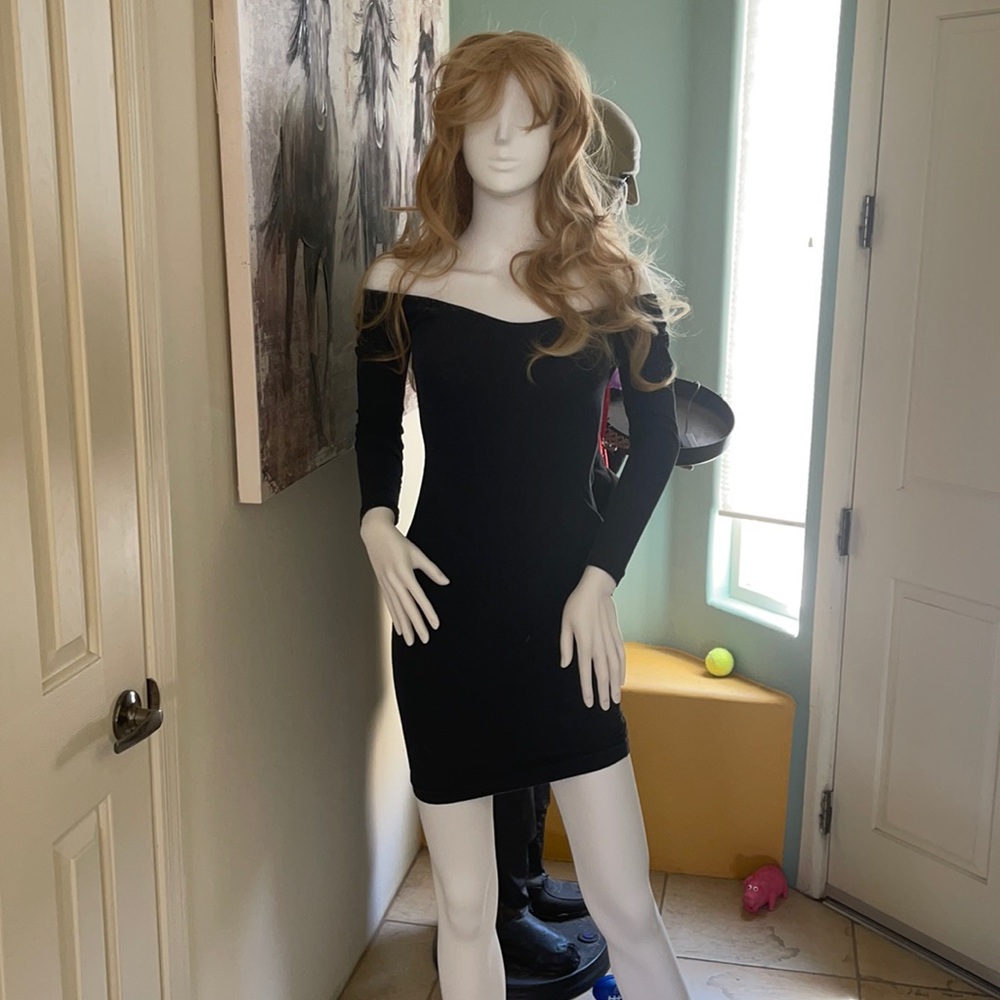 Betsy Johnson Vintage Black Dress! Medium